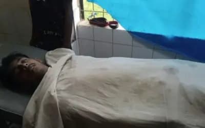 শাহজাদপুর বড়াল নদীতে নৌকা ডুবে ২ জনের মৃত্যু  ! 