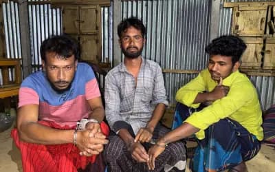তাড়াশে ইয়াবাসহ তিন মাদক ব্যবসায়ী গ্রেফতার