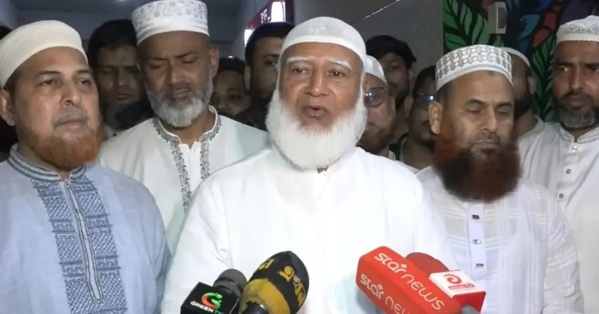 মানুষের আয় বৃদ্ধি না করে তার উপর ব্যয় চাপিয়ে দেওয়া হচ্ছে সিরাজগঞ্জে জামাতের আমির