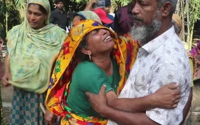 ‘এখন বাড়ি দিয়ে কী হবে, যেখানে হামার দুই বাছাধন নাই’