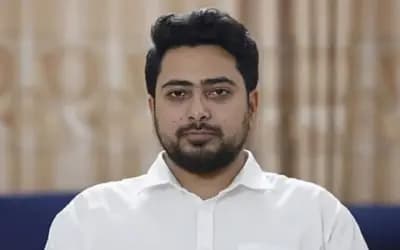 পরিকল্পনাহীনতা থেকেই সংকট, এই অন্ধকার সরকারের তৈরি: নাহিদ ইসলাম