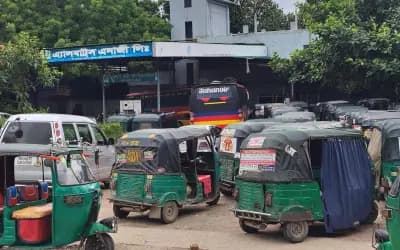 গ্যাস সংকটে স্থবির সিরাজগঞ্জের পরিবহন ব্যবস্থা