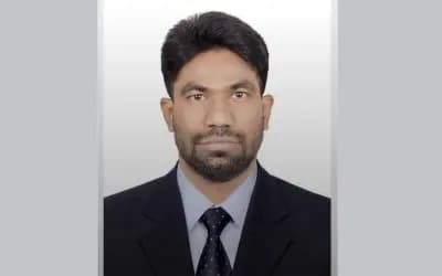 ব্যবহারিক পরীক্ষার সময় ছাত্রীদের শরীরে স্পর্শ, বদলি হলেন ল্যাব অ্যাসিস্ট্যান্ট