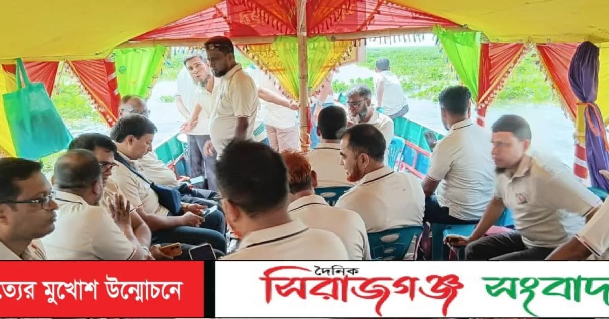 সিংড়ার ‘এসএসসি ৯৩’ ব্যাচের চলনবিল নৌকা ভ্রমণ অনুষ্ঠিত