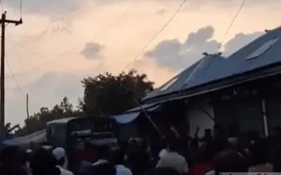 সিরাজগঞ্জে এমপি আয়নুলের গাড়িতে হামলা-ভাঙচুর, অভিযোগ জামায়াত-এনসিপি