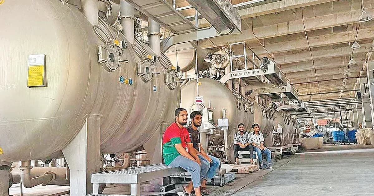 গ্যাস ও বিদ্যুৎ–সংকটে শতাধিক কারখানায় উৎপাদন বন্ধ
