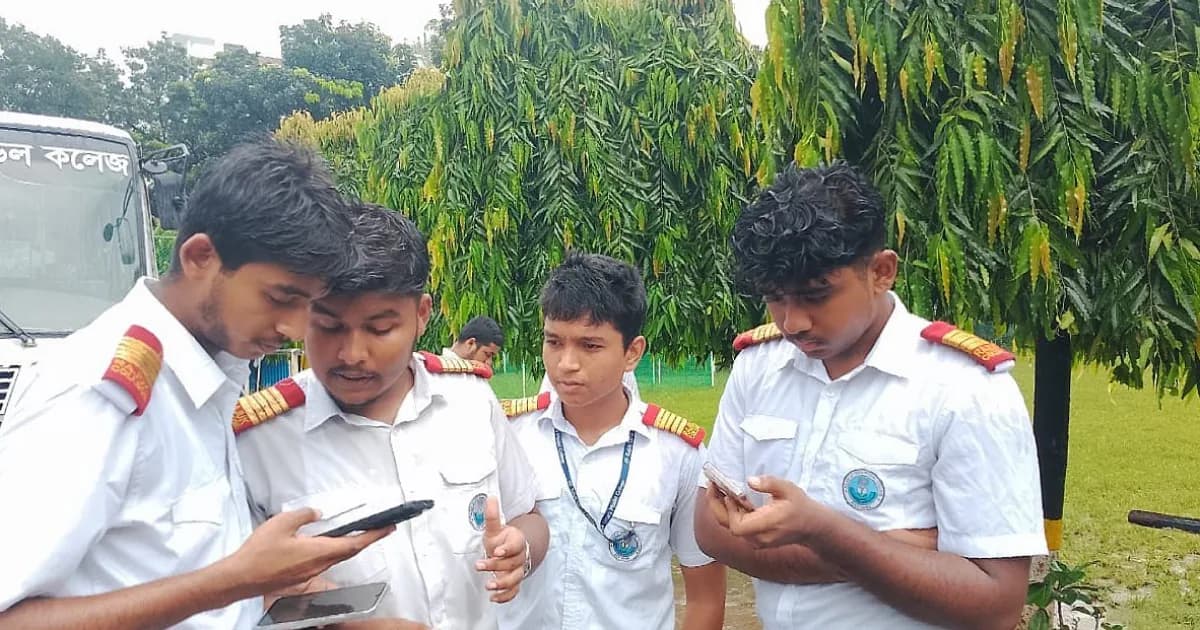 এসএসসির পর কোথায় ভর্তি: শিক্ষার্থী ও অভিভাবকদের জন্য কিছু কথা