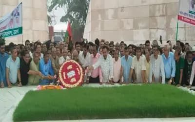 জিয়াউর রহমান ও খালেদা জিয়ার সমাধিতে বিএনপির স্থায়ী কমিটির নতুন চার সদস্যের শ্রদ্ধা