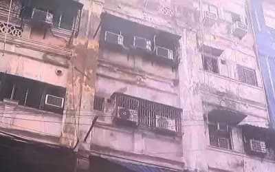 কলকাতায় হোটেলে আগুনে ৯ বাংলাদেশি নিহত: পুলিশ