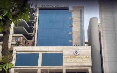 একসঙ্গে ১৭ কর্মকর্তাকে বাধ্যতামূলক অবসরে পাঠাল বিএসইসি