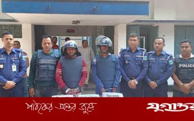 টাকার জন্যই দুই বন্ধু মিলে ব্যবসায়ীকে হত্যা
