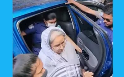 স্বামীর মরদেহের পাশে অশ্রুসিক্ত দীপু মনি