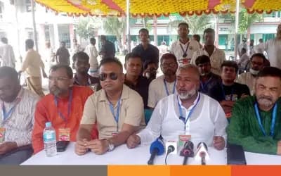 উৎসব মুখর পরিবেশে সিরাজগঞ্জ রিকশা-ভ্যান শ্রমিক ইউনিয়ন নির্বাচনের ভোট গ্রহণ শুরু