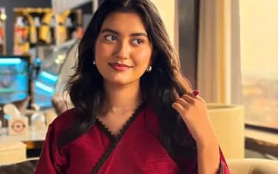 তরুণ অভিনেত্রী লাবণ্যকে কতটা চেনেন