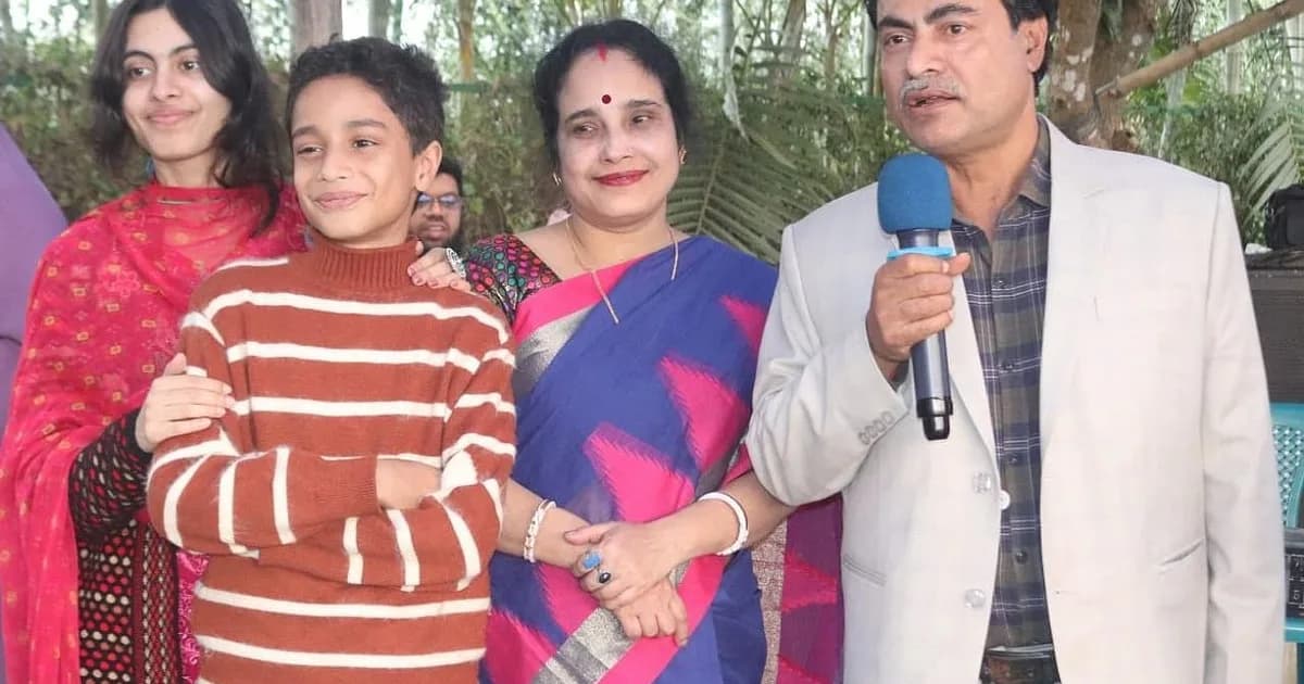 ‘কে মারল আমার দিদি, দাদা ও আদরের দুই সন্তানকে?’