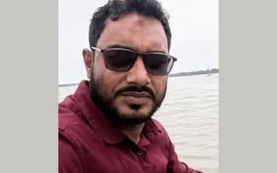 সিরাজগঞ্জে ট্রাকের ধাক্কায় স্কুলশিক্ষক নিহত