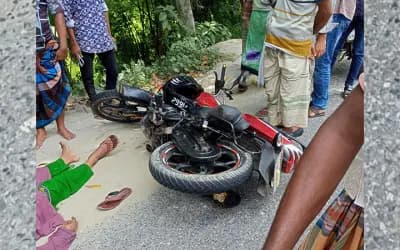 সিরাজগঞ্জে ট্রাক-মোটরসাইকেল সংঘর্ষে নারী নিহত