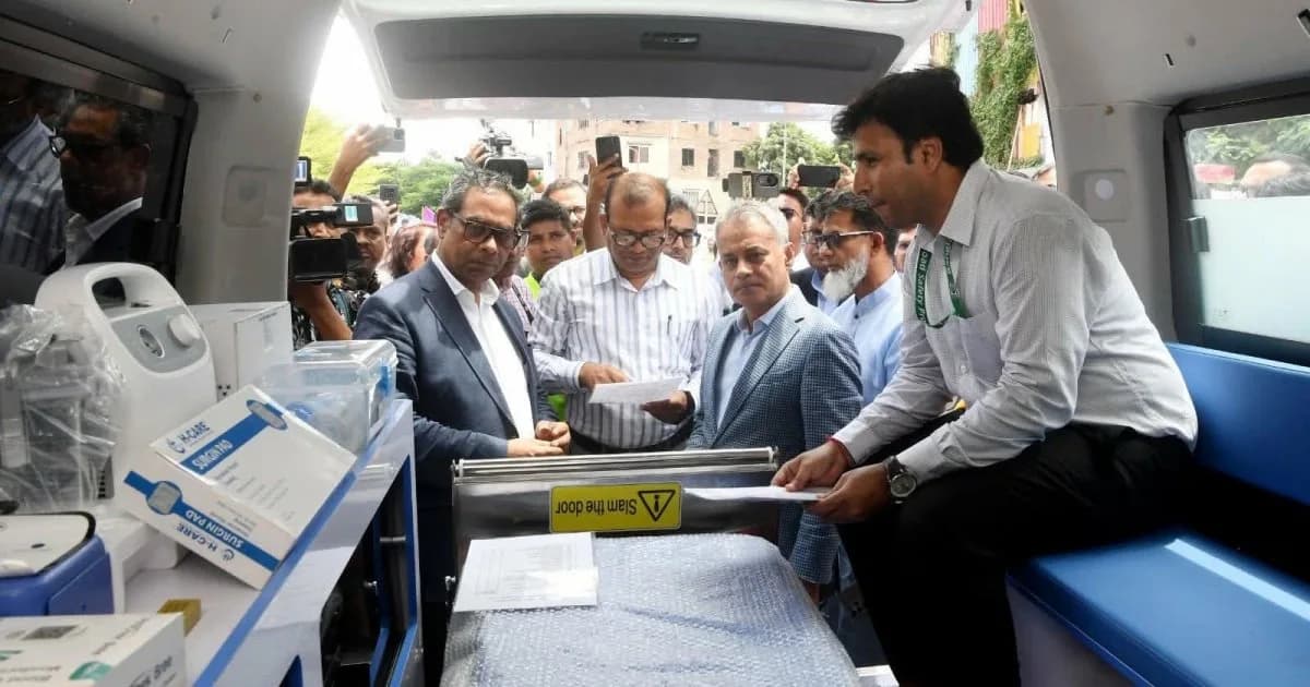 ২০৩০ সালের মধ্যে সড়ক দুর্ঘটনা অর্ধেকে নামিয়ে আনার লক্ষ্য: শেখ রবিউল আলম