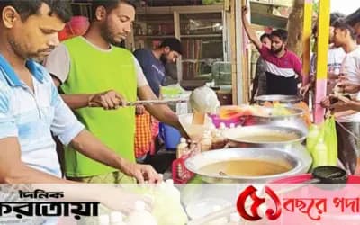 গরমে সিরাজগঞ্জে ঘোলের চাহিদা বেড়েছে