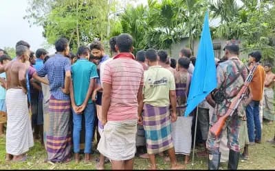 লালমনিরহাট সীমান্তে বাগ্‌বিতণ্ডা, স্থানীয়দের প্রতিবাদের মুখে চলে যান বিএসএফের সদস্যরা
