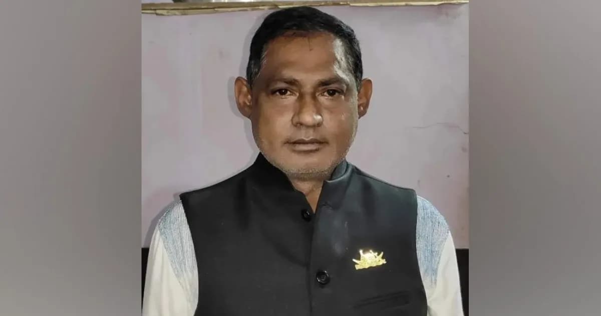 শাহজাদপুরের সাবেক মেয়রের বিরুদ্ধে যুবদল নেতার মামলা