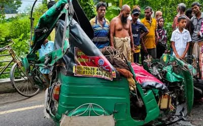 মাছ ধরতে যাওয়ার পথে প্রাণ গেল বৃদ্ধের, সিরাজগঞ্জে নিহত ২