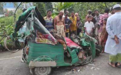 সিরাজগঞ্জে ট্রাকের পেছনে সিএনজির ধাক্কায় নিহত ২ | সারাদেশ | বাংলা এডিশন
