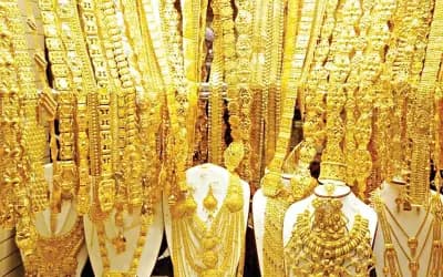 একধাপে সোনার দাম কমল ভরিতে ৭,১১৫ টাকা