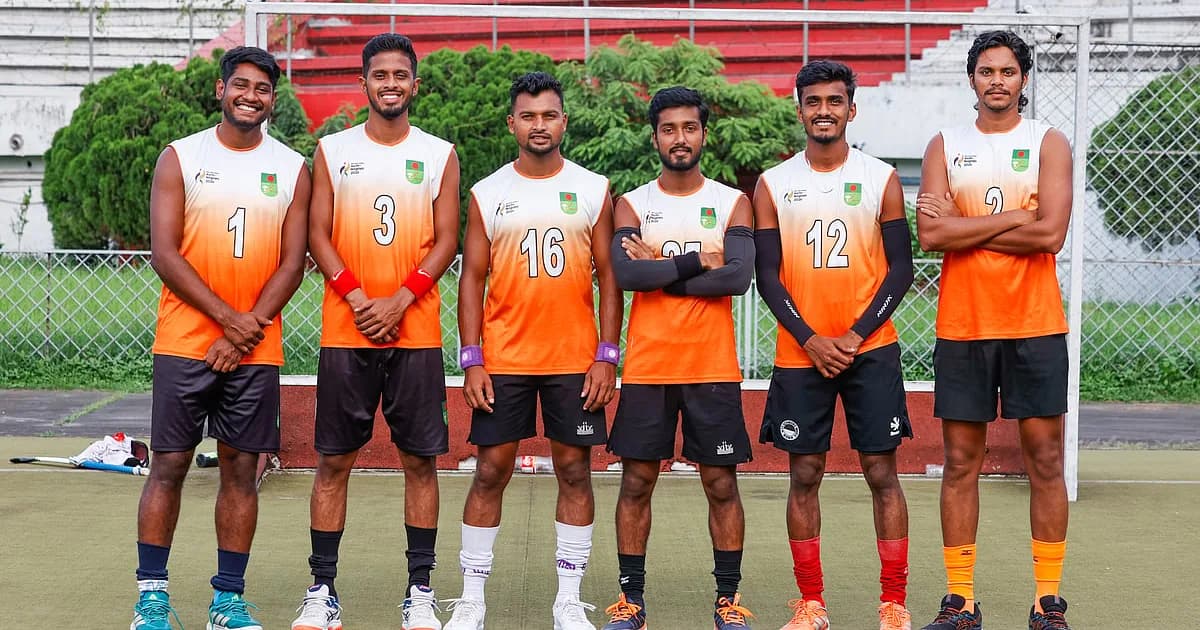 ছয় জোড়া চোখে লক্ষ্য একটাই