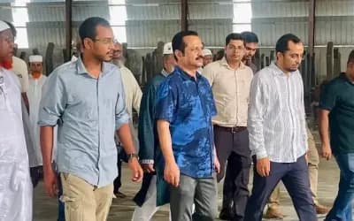সিরাজগঞ্জে শিল্প উদ্যোক্তাদের কাজে লাগিয়ে উৎপাদন এগিয়ে নেওয়ার আহ্বান