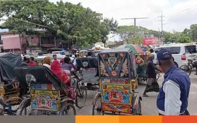 সিরাজগঞ্জ শহরে তীব্র যানজট, চরম ভোগান্তিতে সাধারণ মানুষ