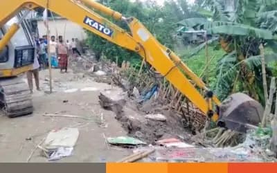 সিরাজগঞ্জে যানজট নিরশনে অবৈধ স্থাপনা উচ্ছেদ