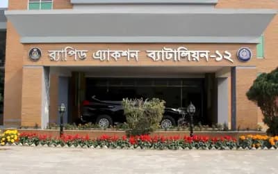 র‌্যাব-১২ এর অভিযানে সিরাজগঞ্জে চাঞ্চল্যকর হত্যা মামলার আসামি ৭২ ঘন্টার মধ্যে গ্রেফতার।
