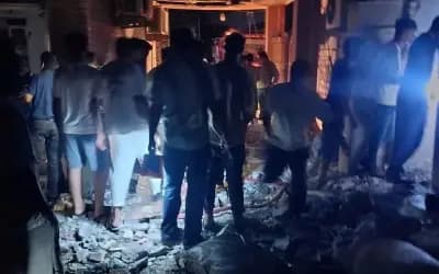 ইরানে বিয়ের অনুষ্ঠানে যুক্তরাষ্ট্রের হামলায় শিশুসহ নিহত ৫, আহত ৬৩