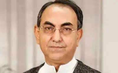 দেশের পথে মির্জা আব্বাস