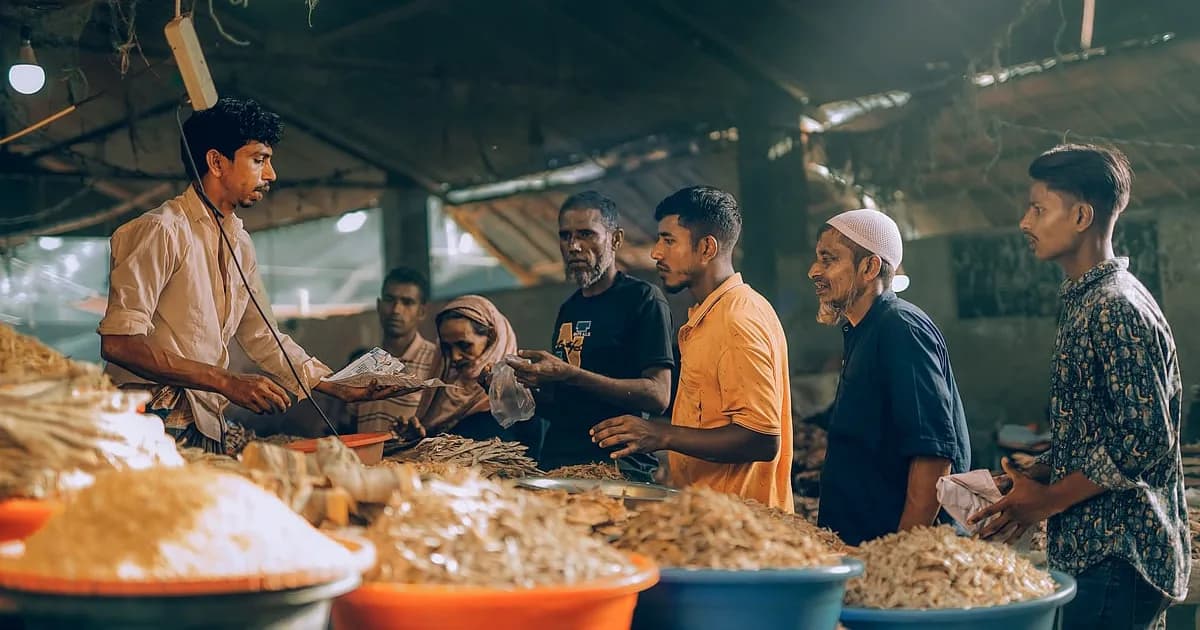 সৎ ব্যবসায়ীদের ৬ পুরস্কার