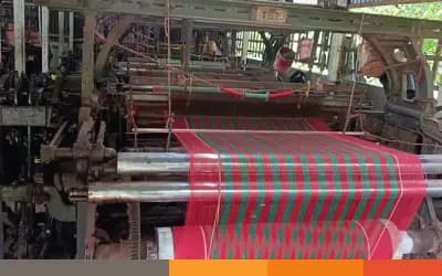 তাঁতিদের নিপুণ হাতে তৈরি সিরাজগঞ্জের গামছা যাচ্ছে বিদেশে