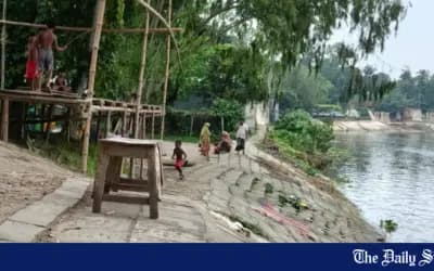 বিএনপি-জামায়াত পাল্টাপাল্টি কর্মসূচি: সিরাজগঞ্জে করতোয়া নদীর নৌকাবাইচ স্থগিত