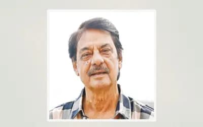 ওস্তাদেরা আধুনিক গান গাইতে অনুমতি দিতেন না রফিকুল আলমকে
