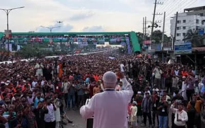 লংমার্চে বিরোধী দলের ‘কঠোর বার্তা’, কীভাবে দেখছে সরকারি দল