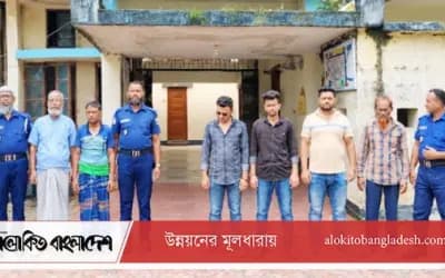 সিরাজগঞ্জে পুলিশের বিশেষ অভিযানে ৬ আসামি গ্রেপ্তার