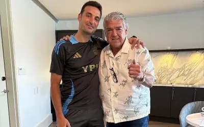 আর্জেন্টিনার জার্সি গায়ে কোনো দিন খেলেননি, কিন্তু বিশ্বকাপ জিতেছেন এই গোলরক্ষক