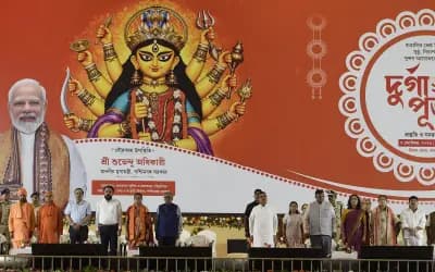 এবার কলকাতার রেড রোডে ‘পূজা কার্নিভ্যাল’ হচ্ছে না, ঘোষণা শুভেন্দুর