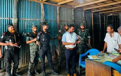 সিরাজগঞ্জে বেশি দামে তেল বিক্রির দায়ে ২ প্রতিষ্ঠানকে জরিমানা