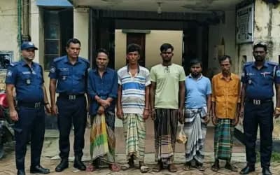 সিরাজগঞ্জে হত্যা মামলার আসামিসহ ৫ জন গ্রেপ্তার