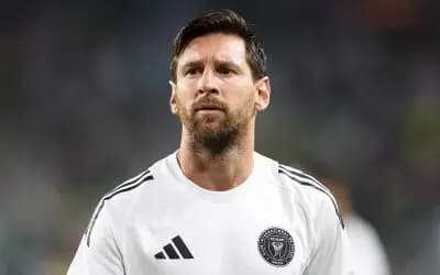 স্পেনে আরও একটি ক্লাব কিনছেন মেসি
