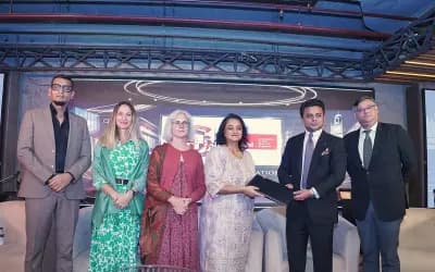 ইউডব্লিউই ব্রিস্টলের ফ্র্যাঞ্চাইজি পার্টনার হলো এলসিএলএস নর্থ