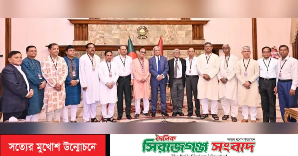 গণতন্ত্র সুপ্রতিষ্ঠিত হলে সকল সম্প্রদায়ের অধিকার নিশ্চিত হবে : রাষ্ট্রপতি