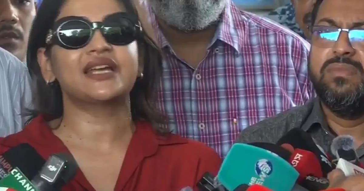 বাঁধন বললেন, ‘বড় নেতারা আরামে ঘুরছেন, আপনার পরিবারই ভুগবে’