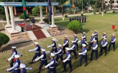 সিরাজগঞ্জে জেলা পুলিশের সাপ্তাহিক মাস্টার প্যারেড অনুষ্ঠিত